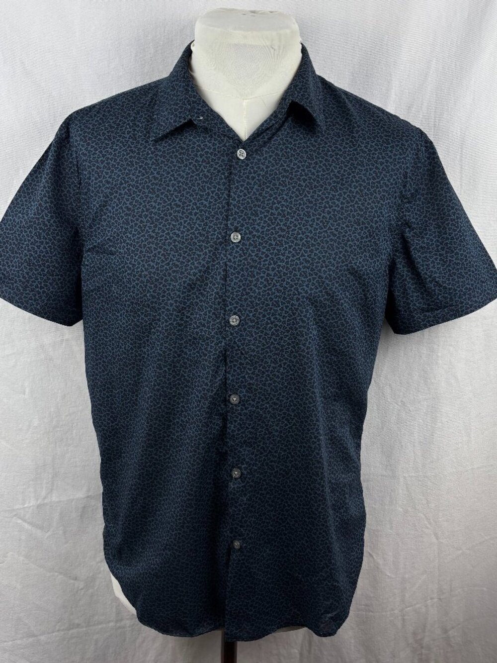 John Varvatos Navy Floral Short Sleeve Shirt Large